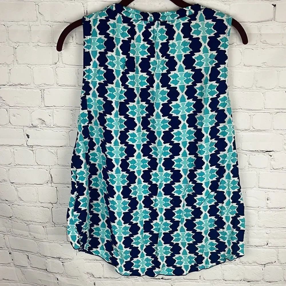 Escapada Living Patterned Tank - Picture 6 of 6